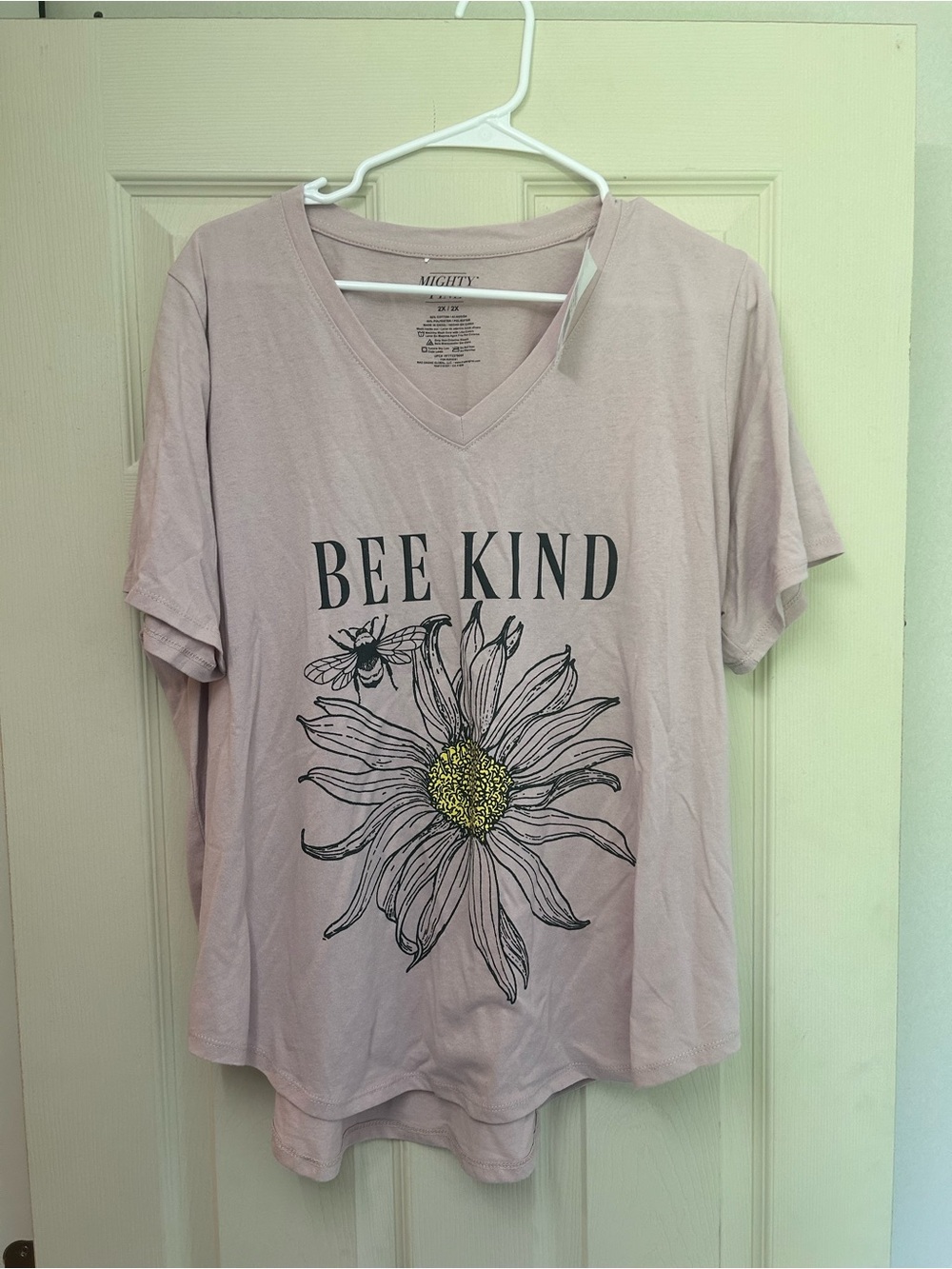 Kohl's Light Mauve Bee Kind V-Neck Tee